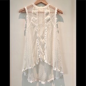 FREE PEOPLE LACE TUNiC